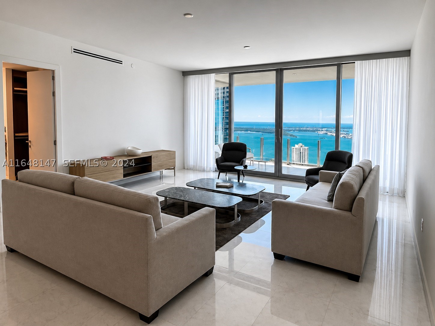 Miami photo 1