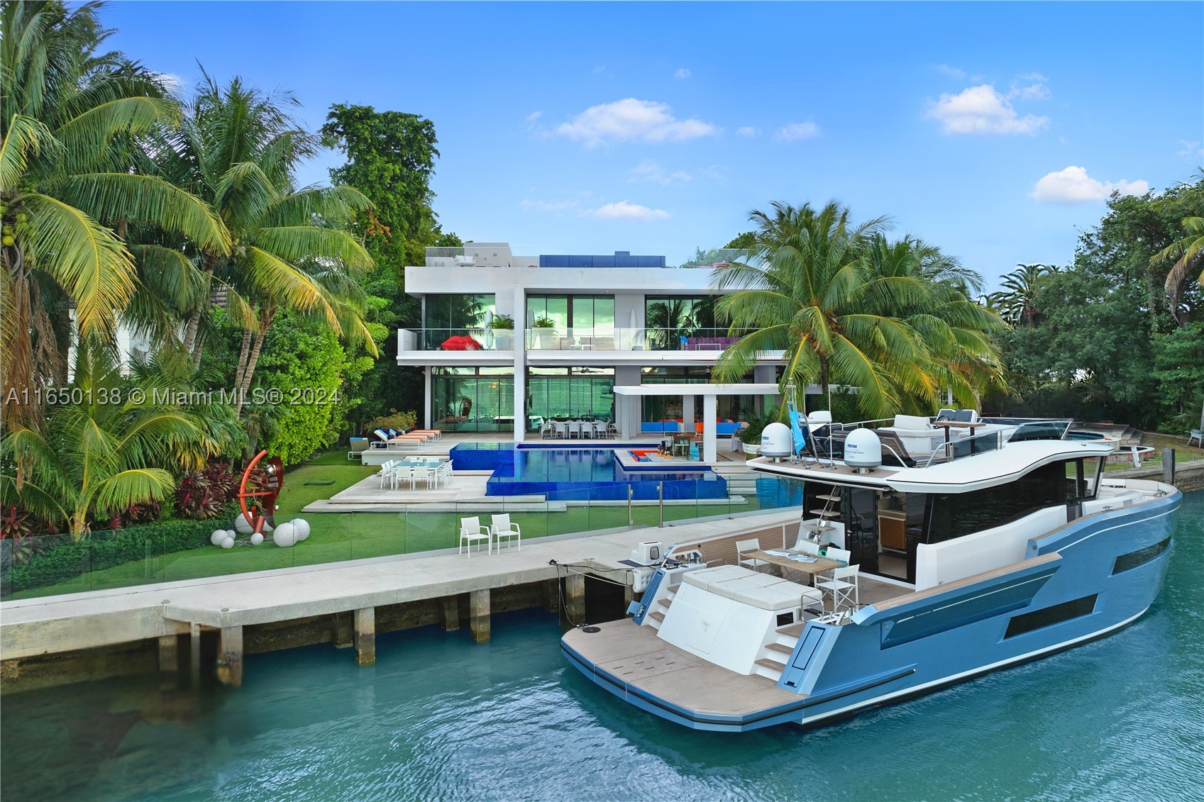 Miami Beach photo 1