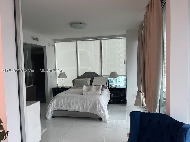 Miami photo 3