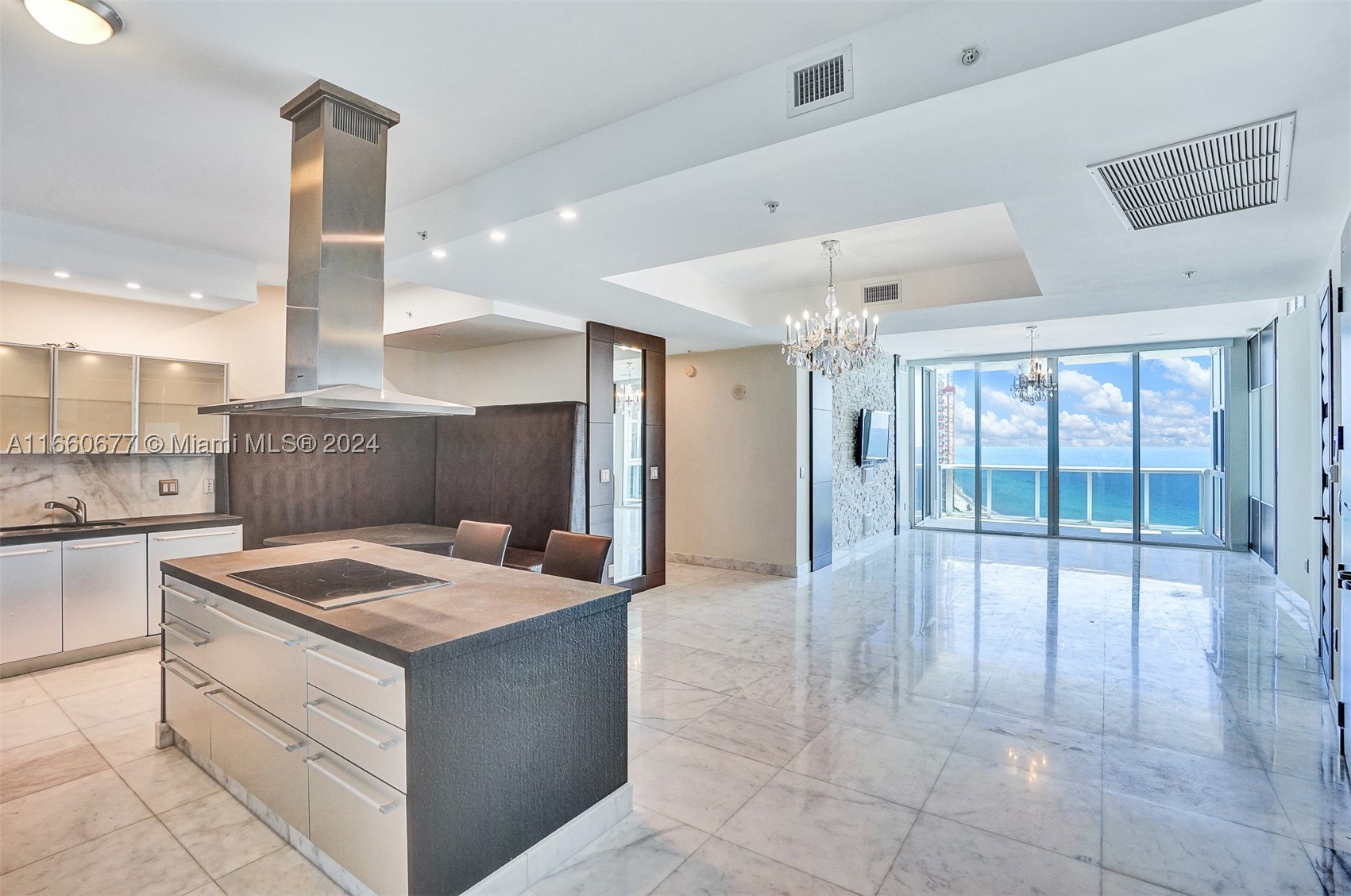 Sunny Isles Beach photo 1
