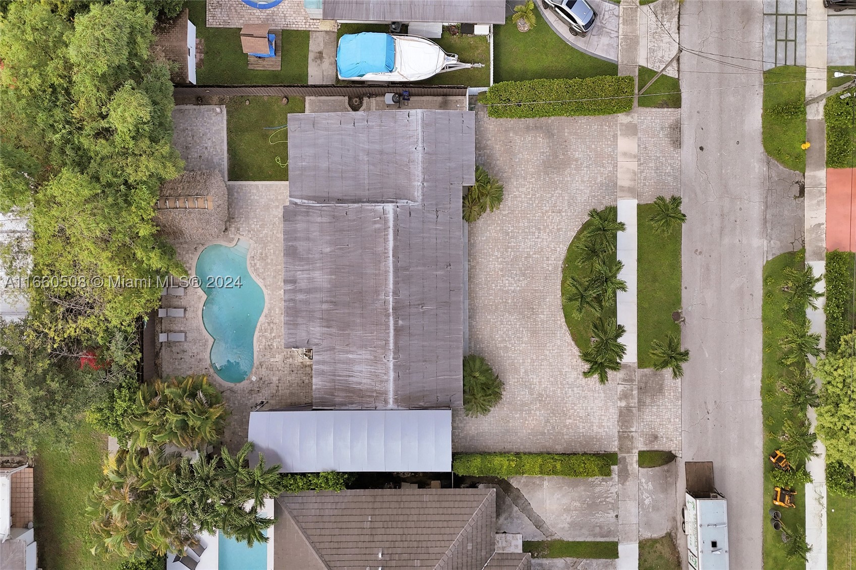 North Miami photo 5