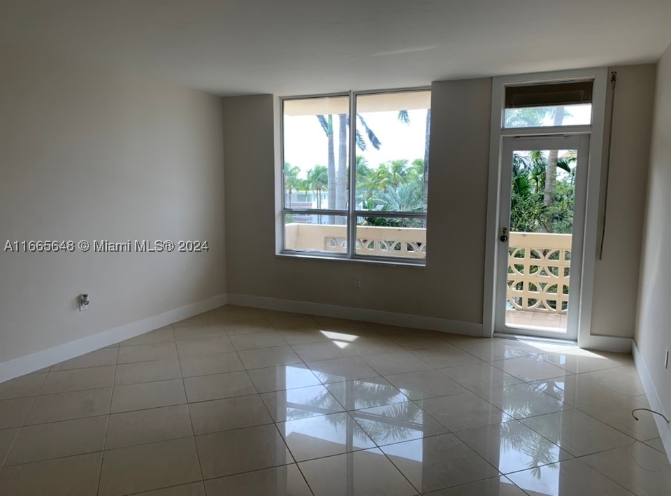 Bal Harbour photo 4