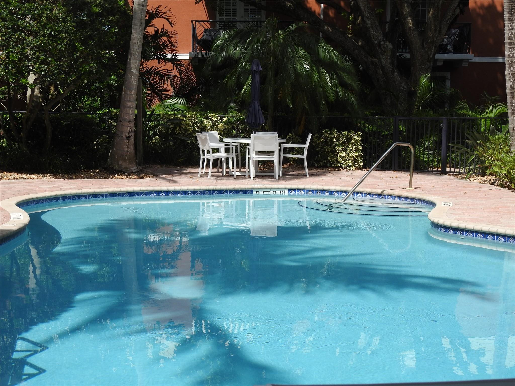Wilton Manors photo 2