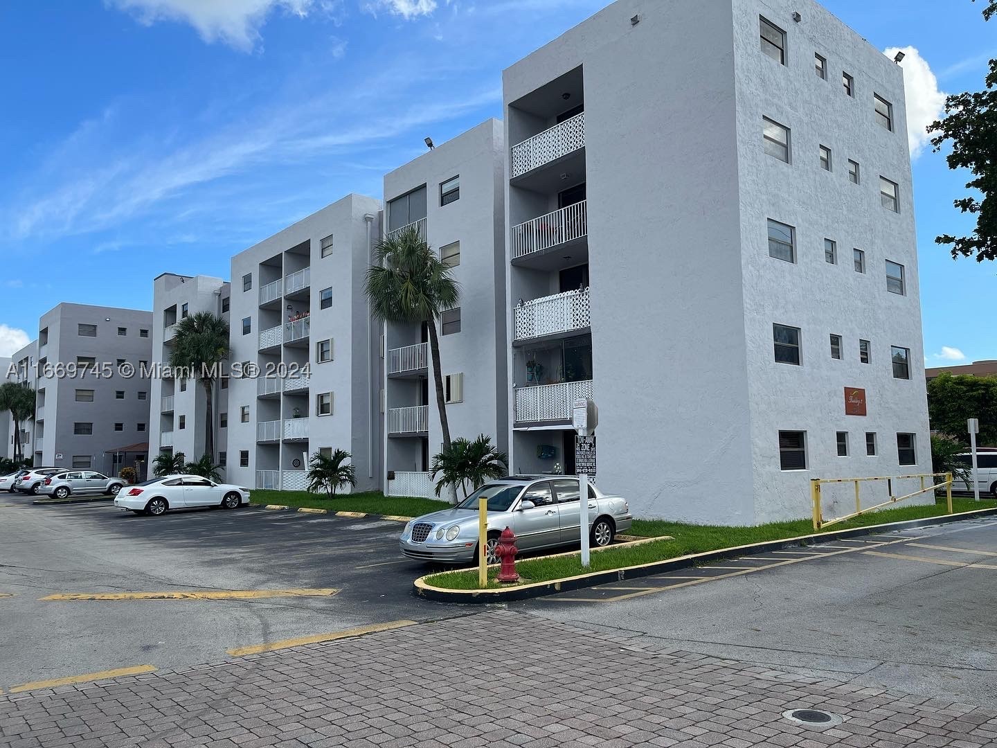 Miami photo 1