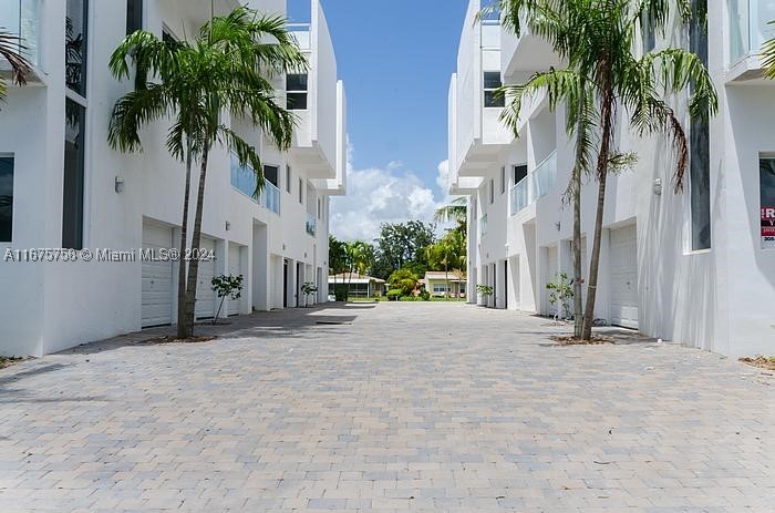 Miami Beach photo 2