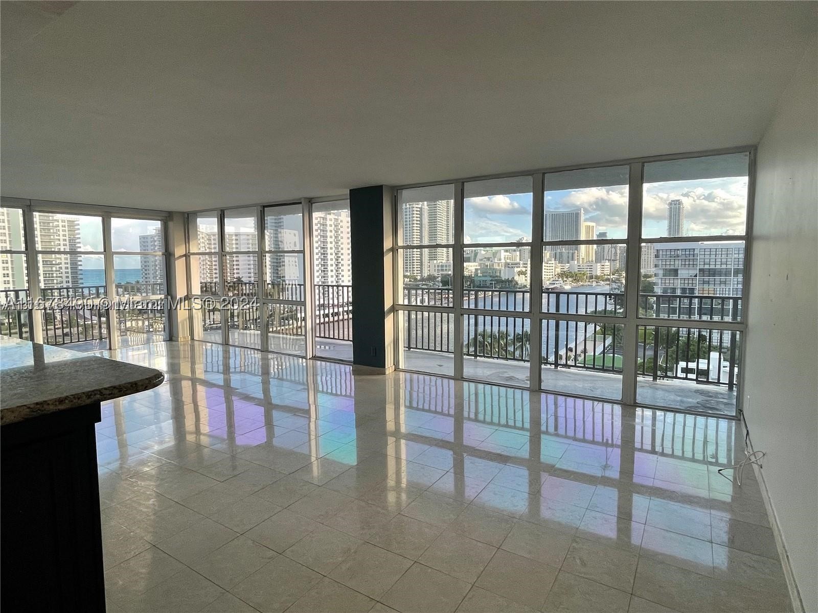 Hallandale Beach photo 4