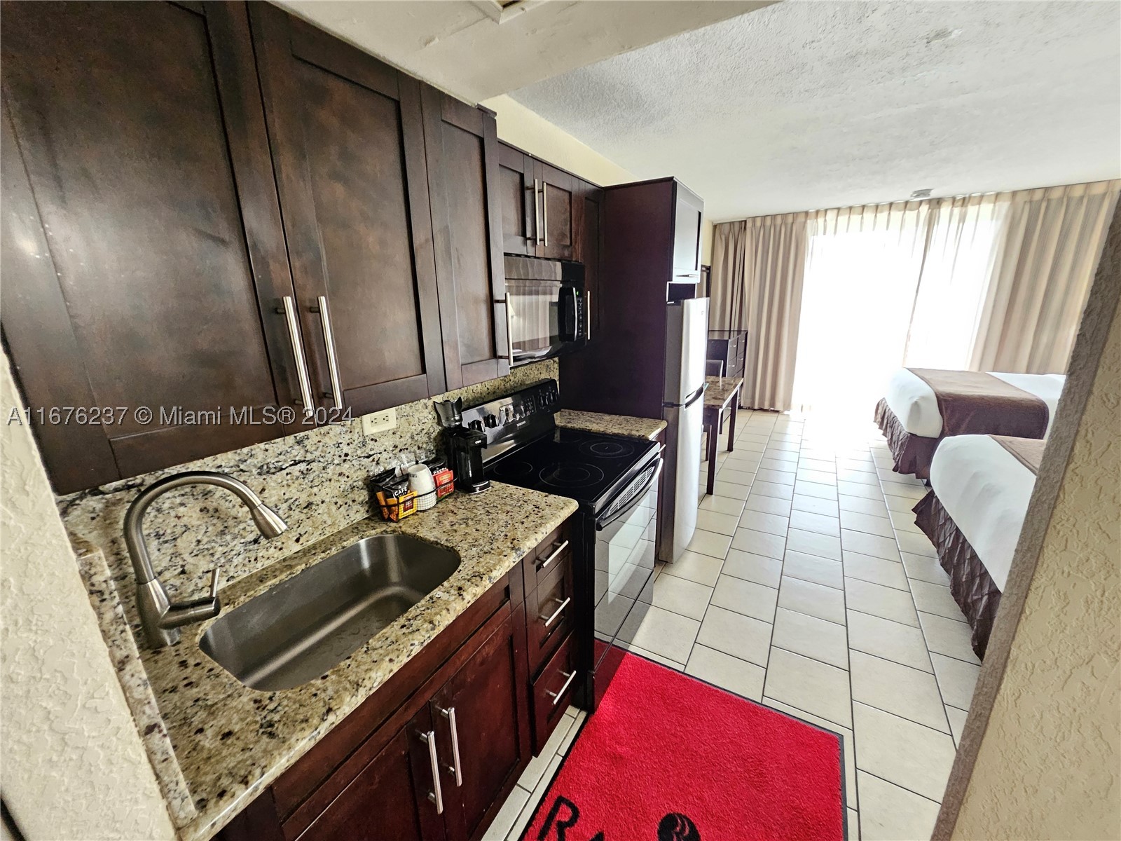 Sunny Isles Beach photo 5