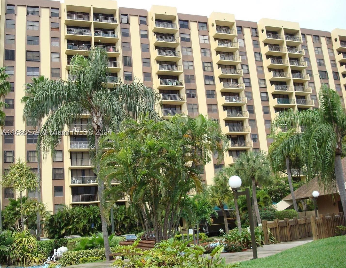 North Miami photo 3