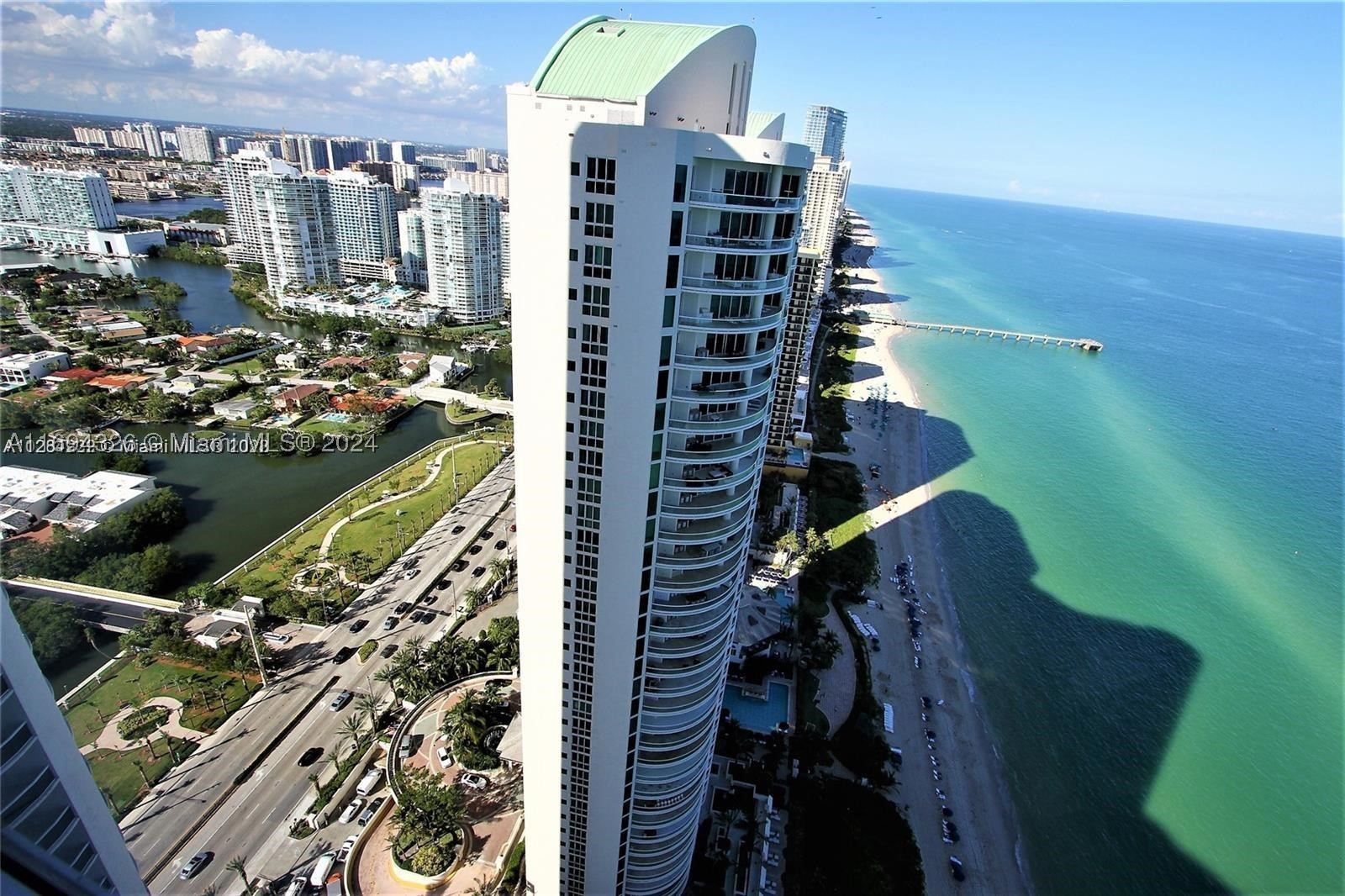 Sunny Isles Beach photo 2