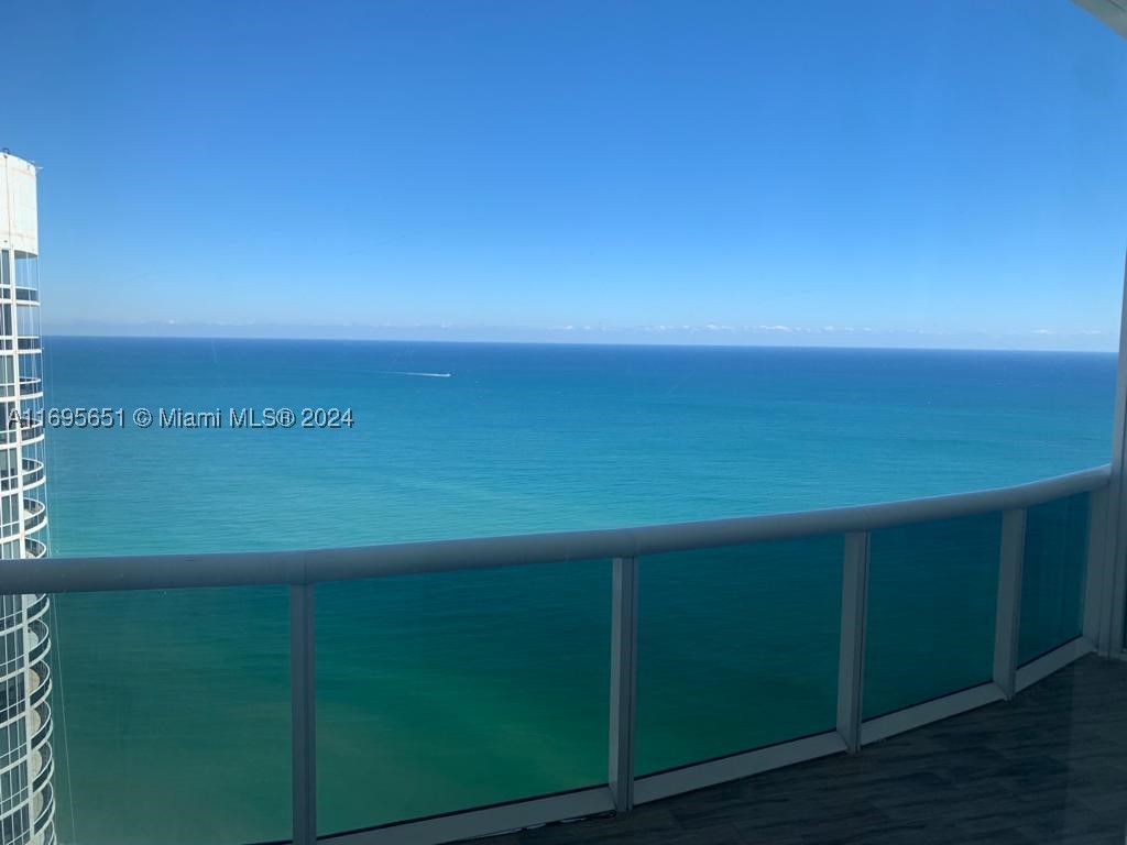 Sunny Isles Beach photo 1