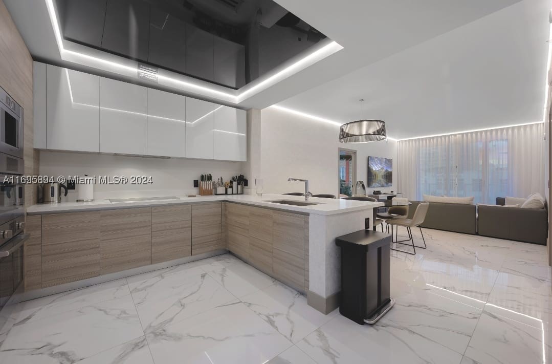 Sunny Isles Beach photo 1