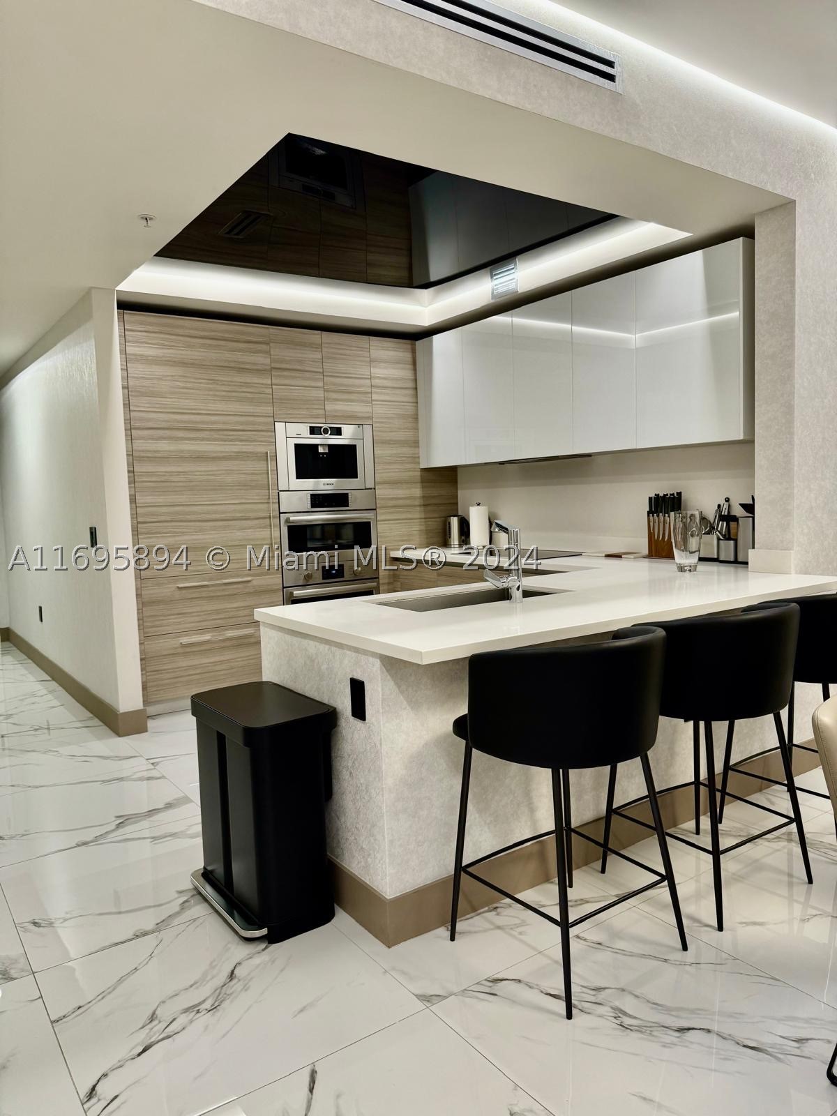 Sunny Isles Beach photo 3