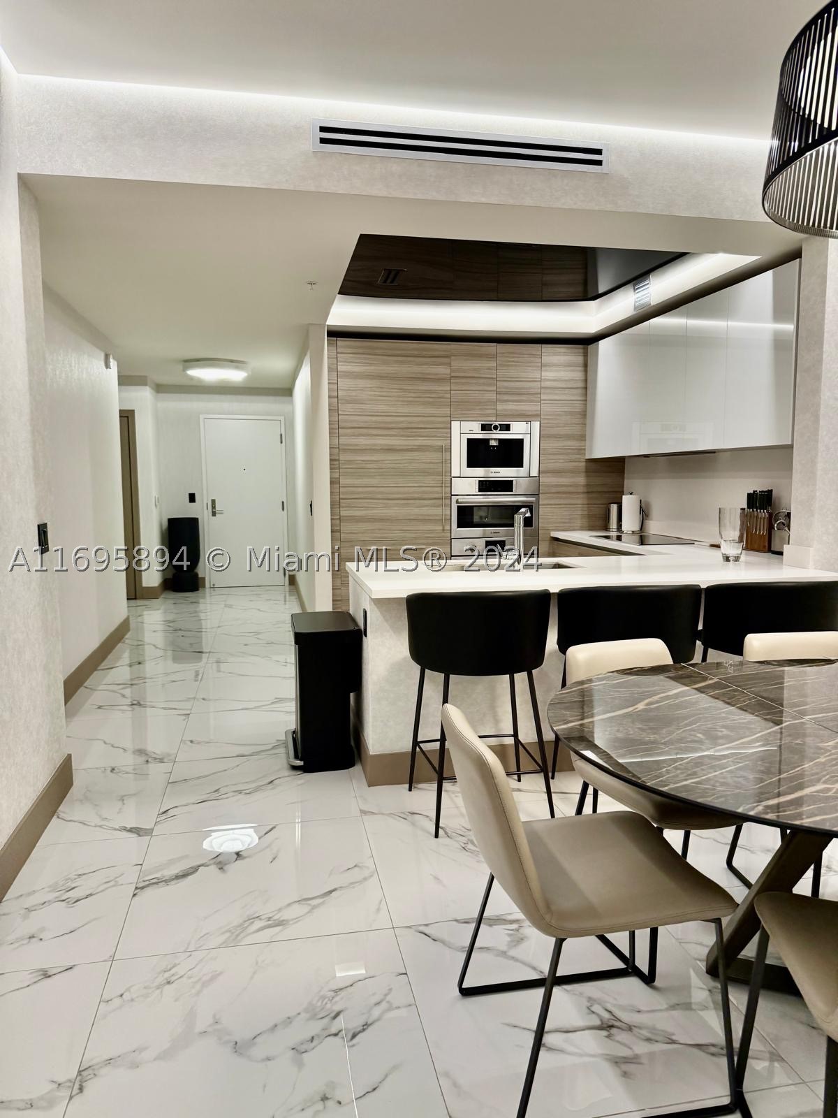 Sunny Isles Beach photo 4
