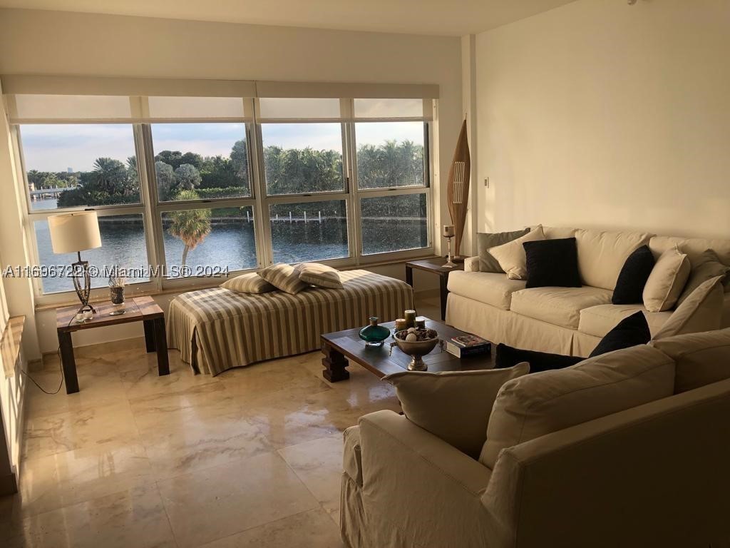 Bay Harbor Islands photo 5