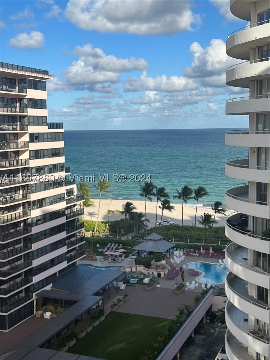 Miami Beach photo 2