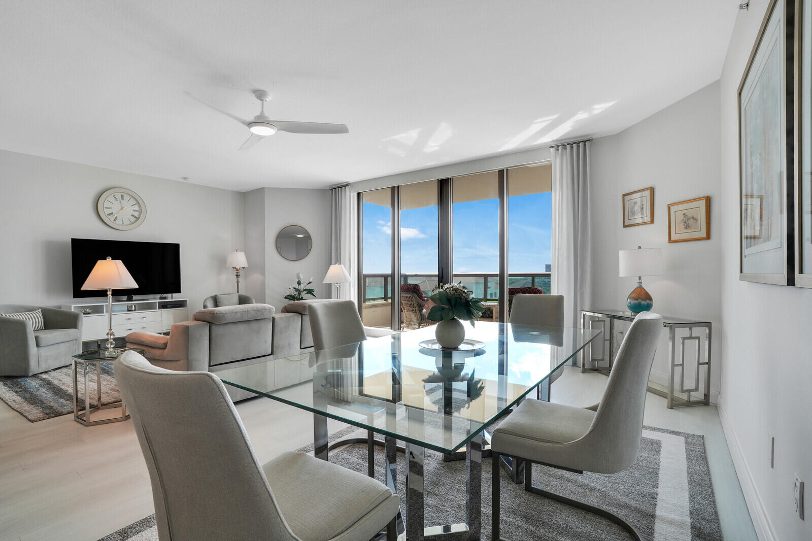 Palm Beach Gardens photo 2