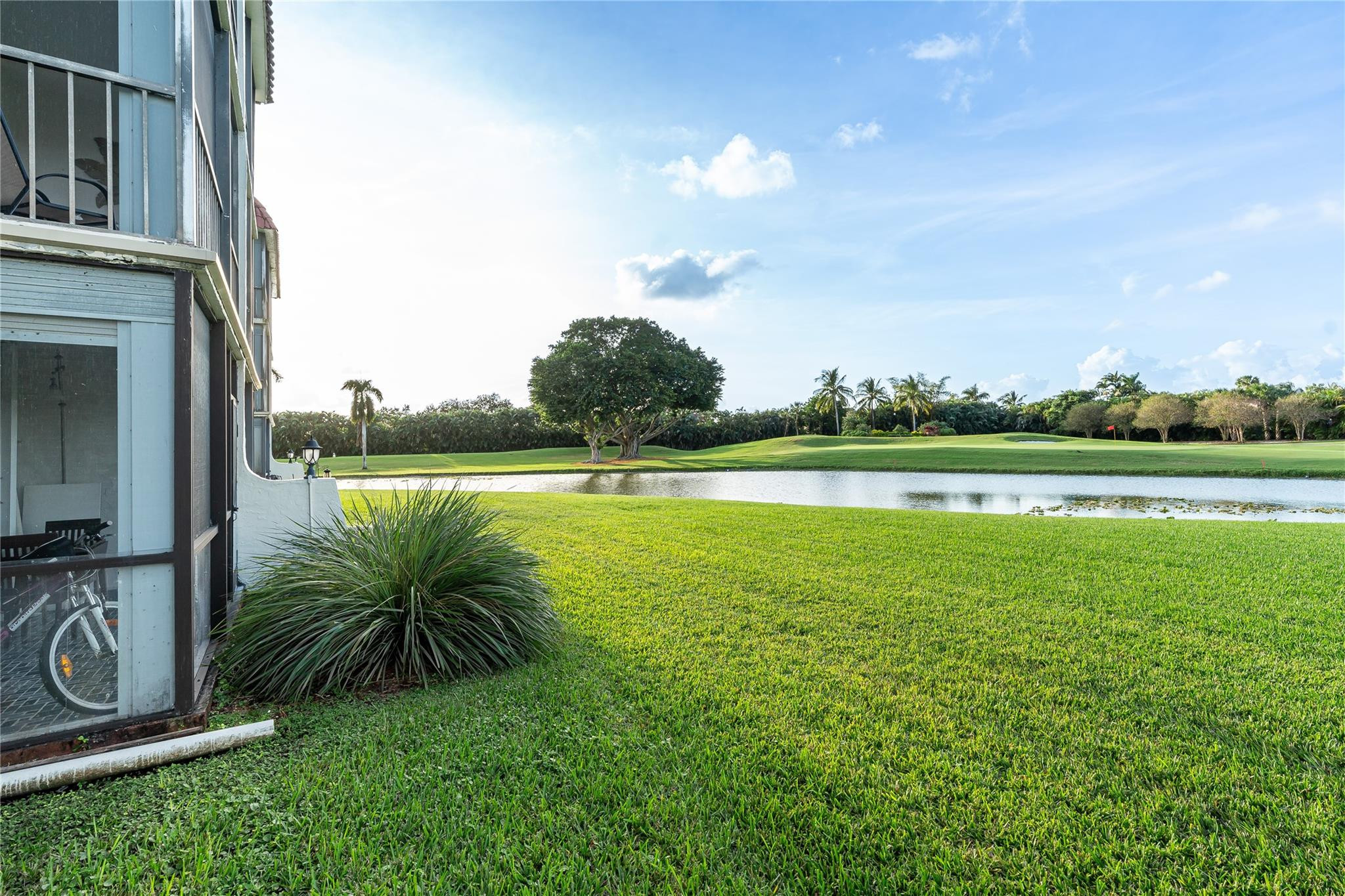 Pembroke Pines photo 1