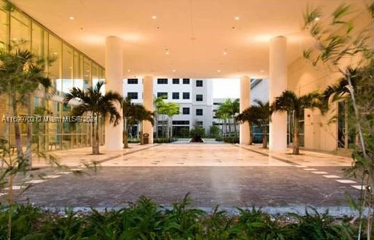 Aventura photo 1