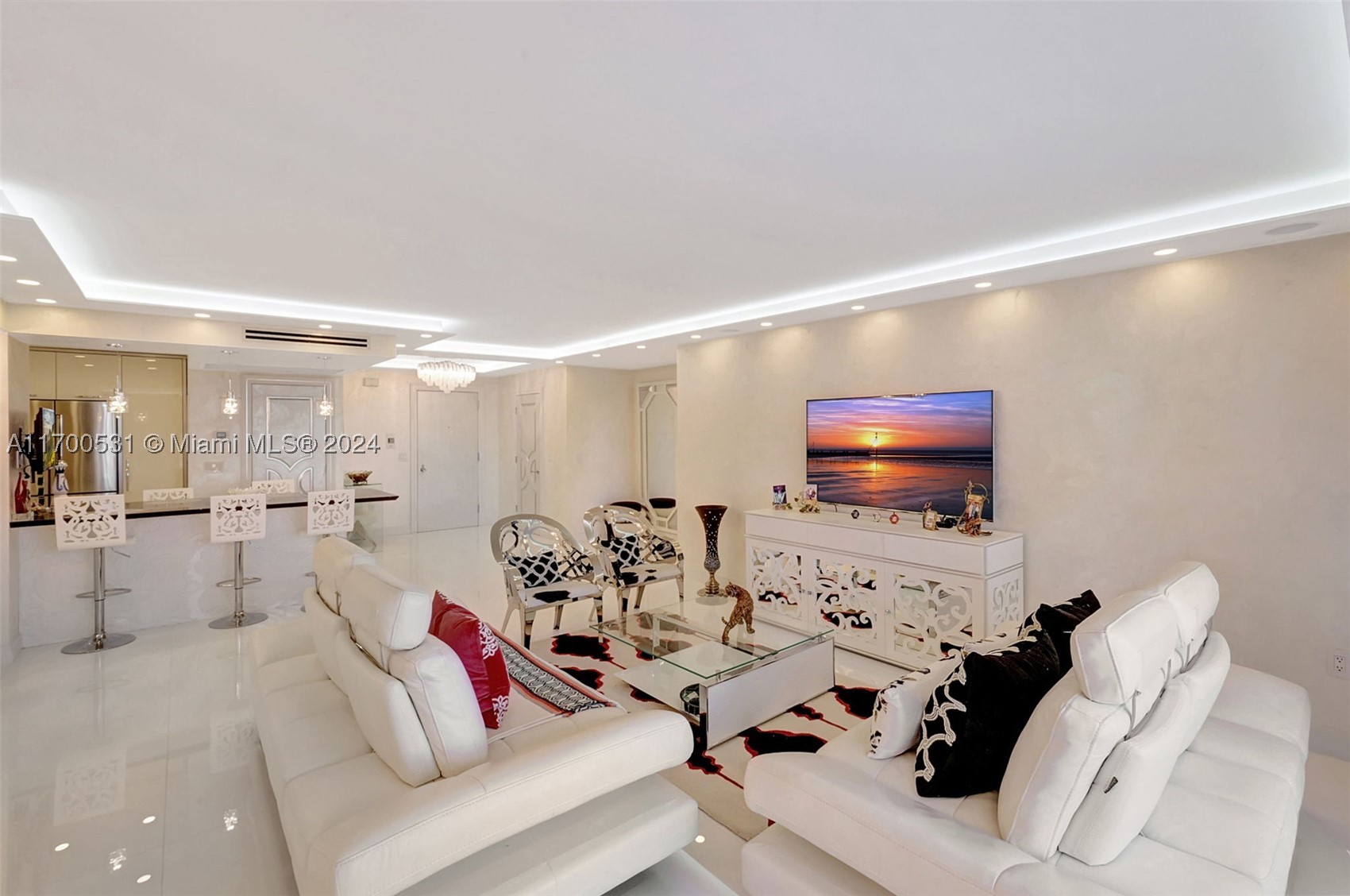 Bal Harbour photo 2