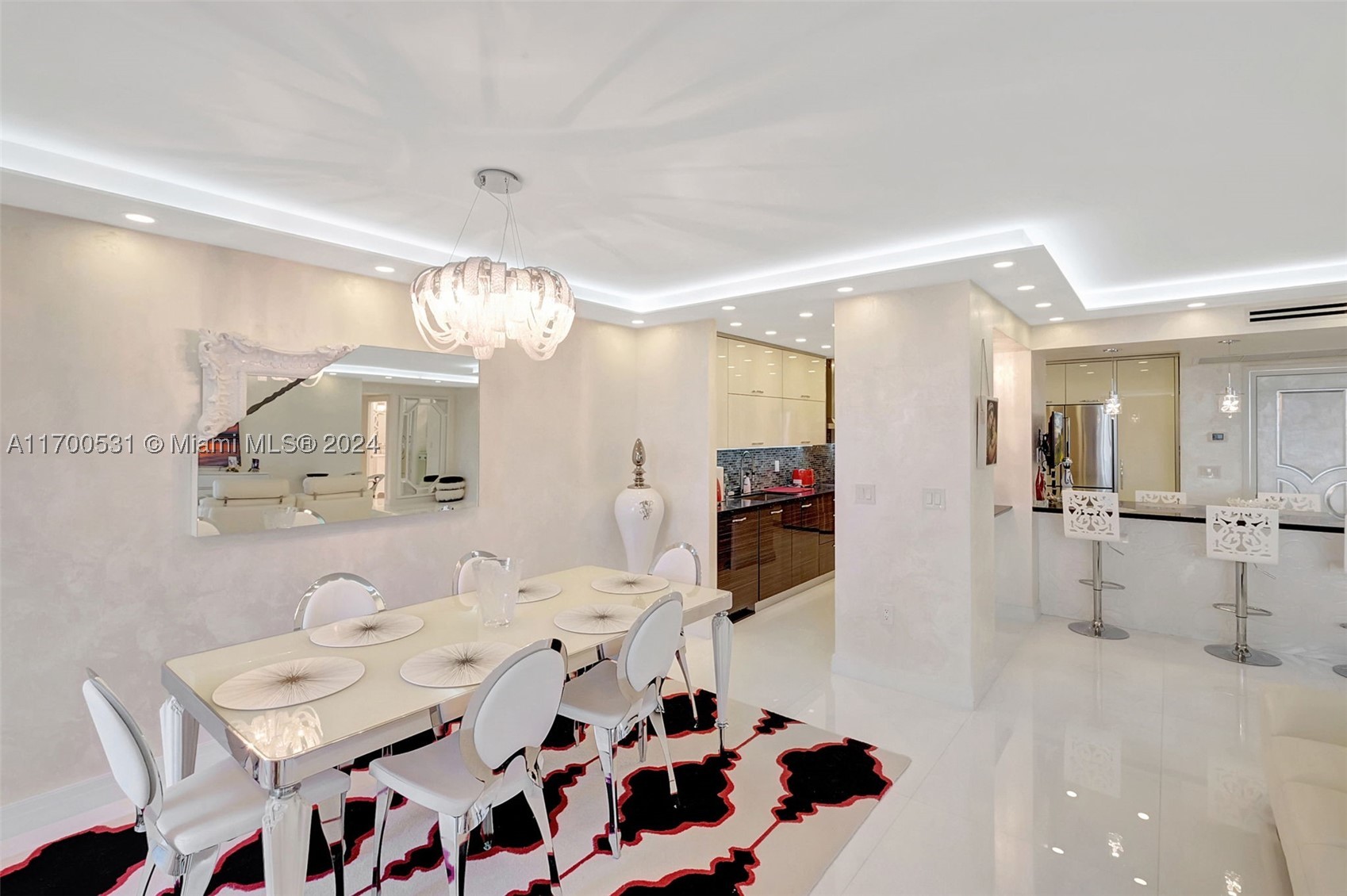 Bal Harbour photo 4