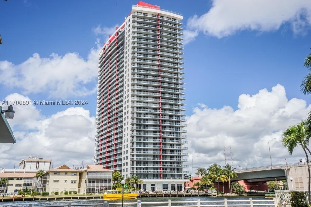 Hallandale Beach photo 5