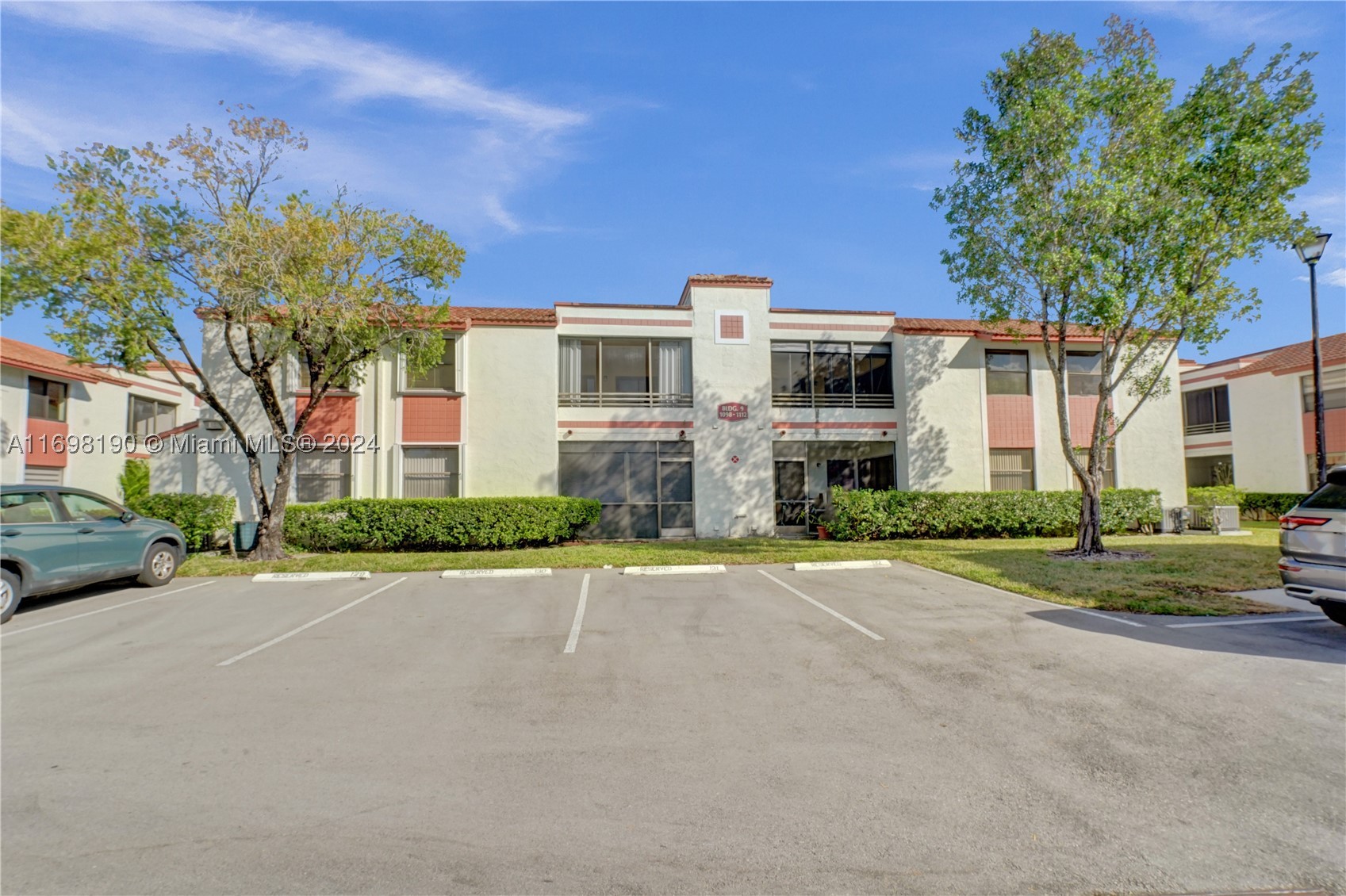 Pembroke Pines photo 1