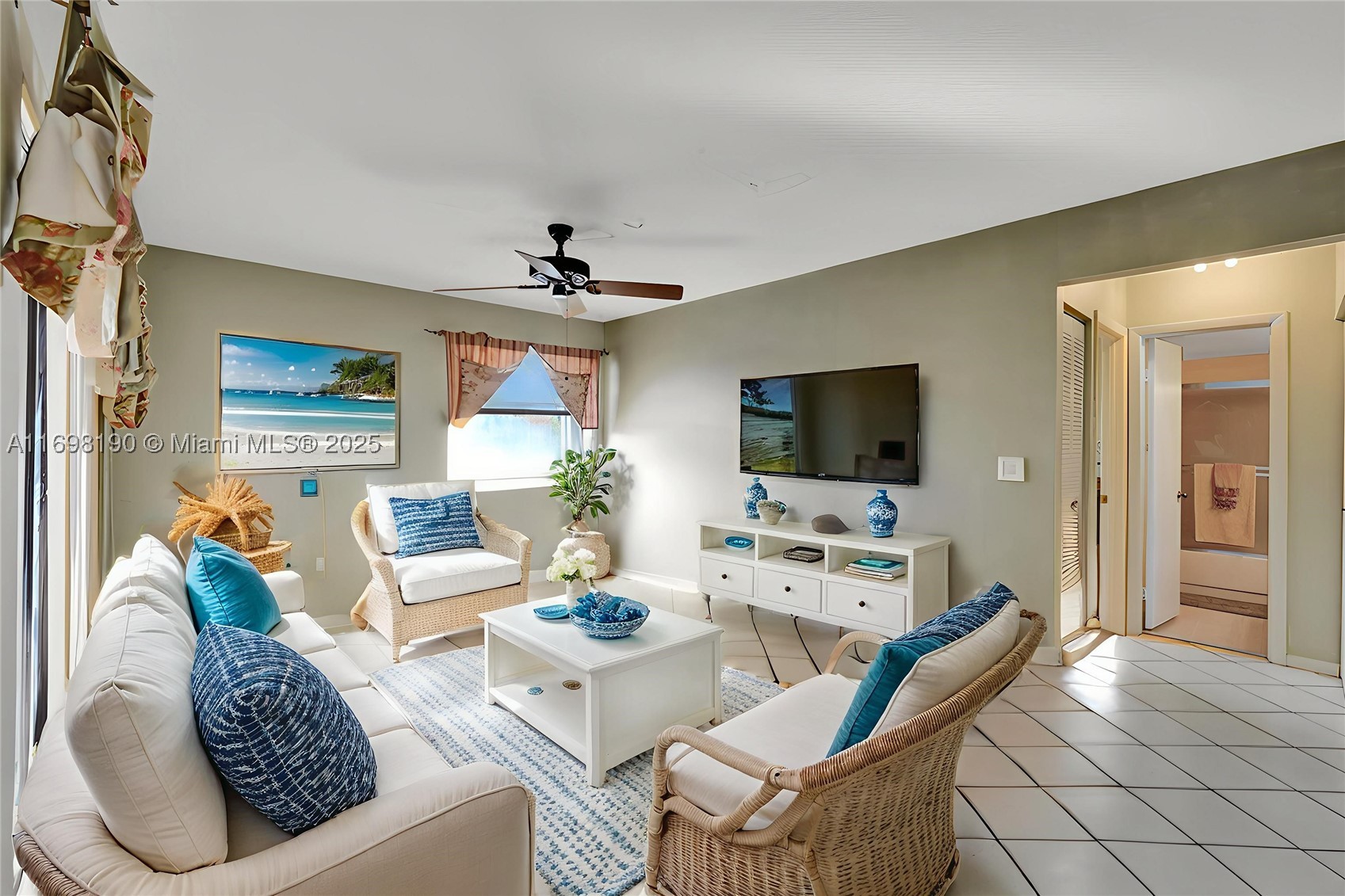 Pembroke Pines photo 2