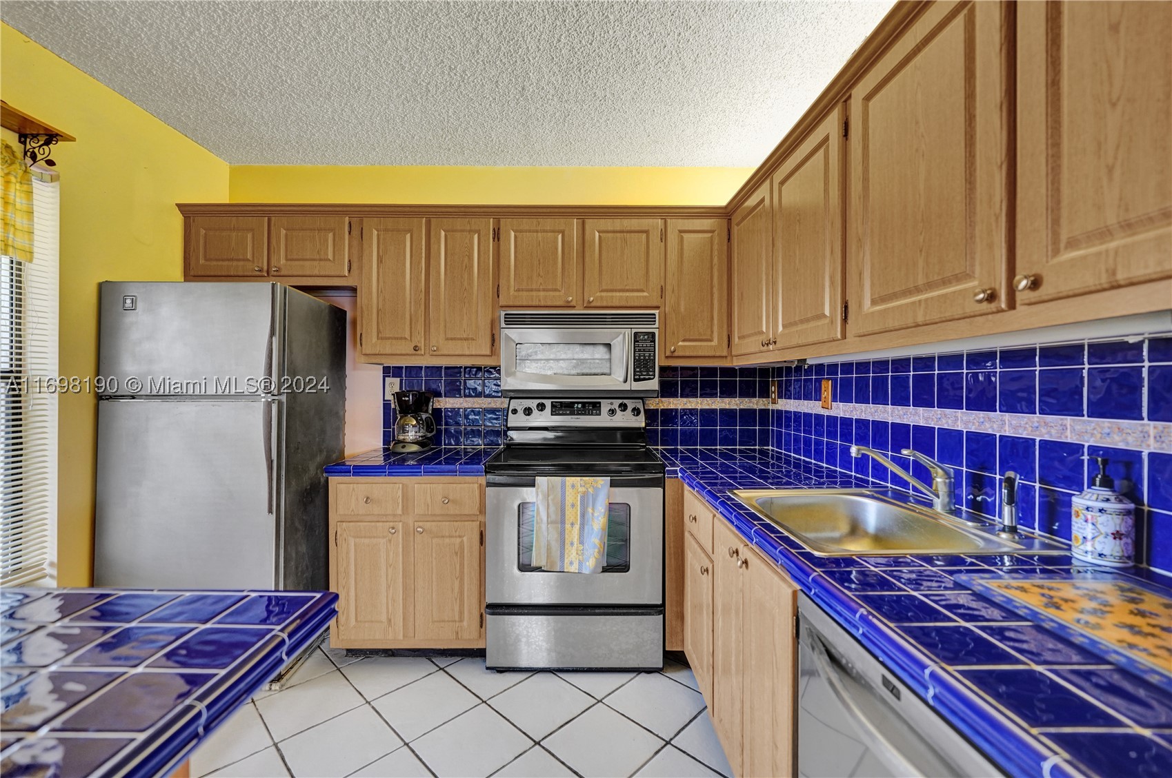 Pembroke Pines photo 4