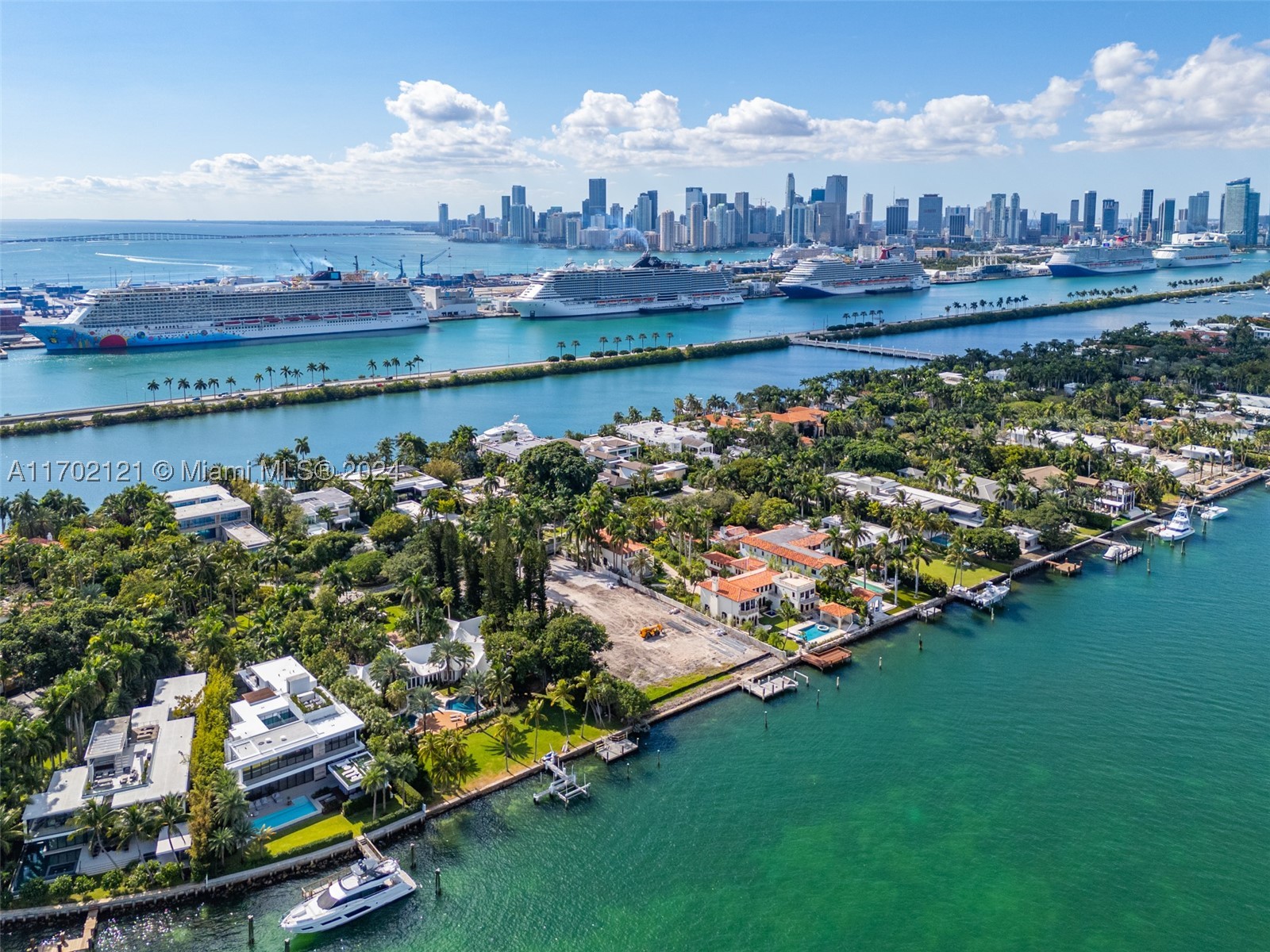 Miami Beach photo 2