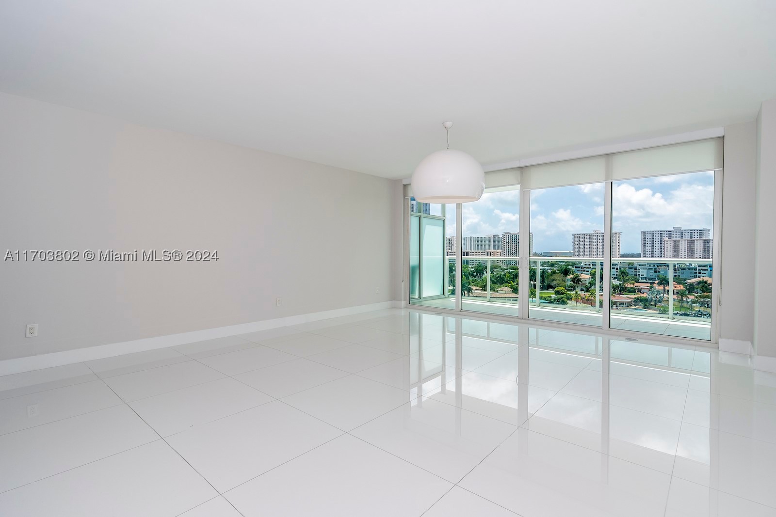 Sunny Isles Beach photo 5