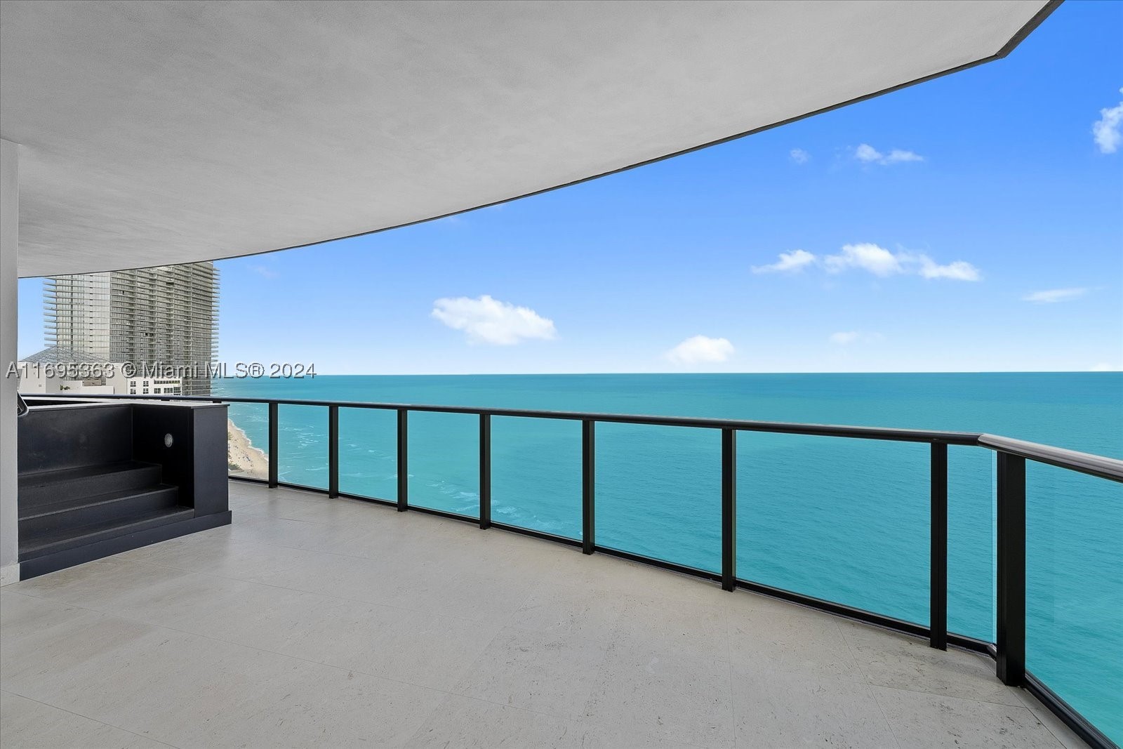 Sunny Isles Beach photo 1