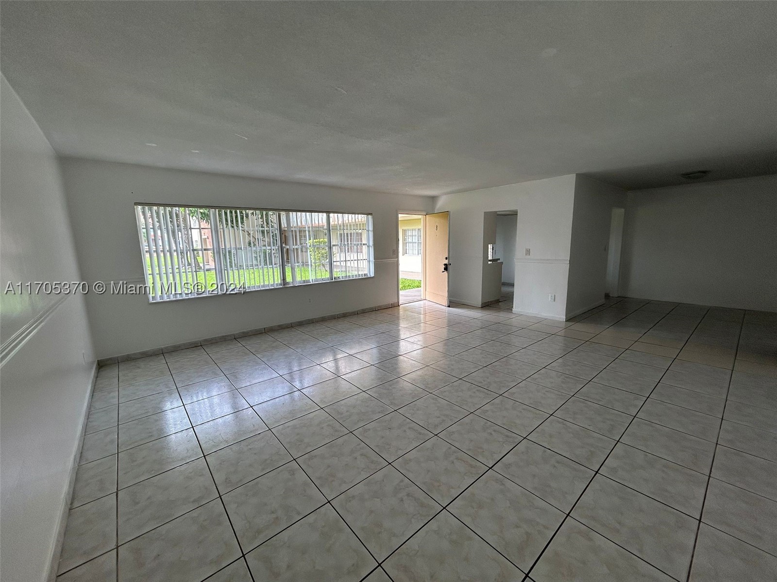North Miami photo 3