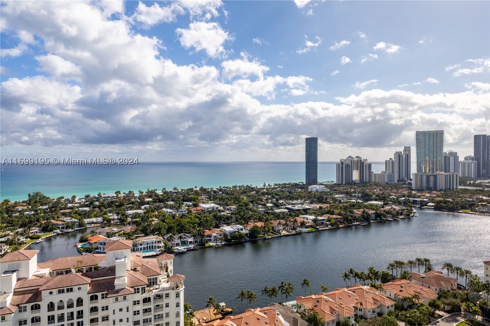 Aventura photo 4