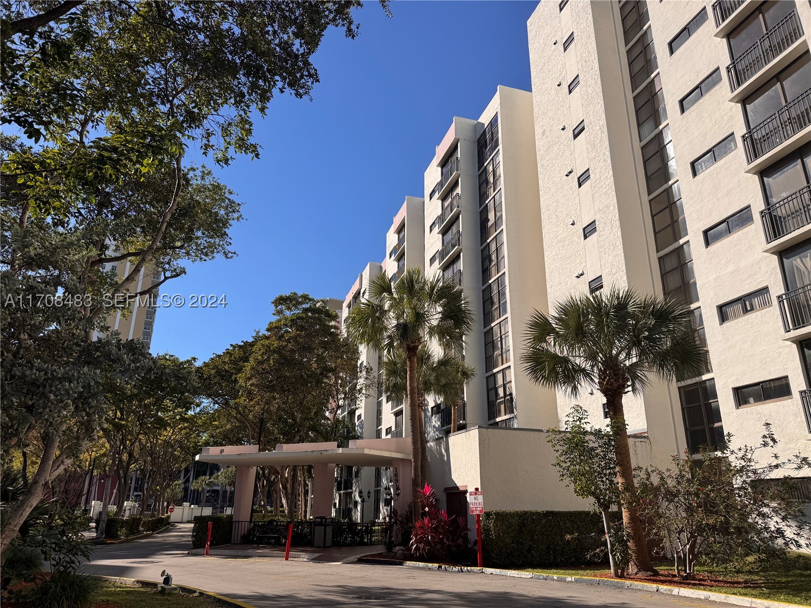 Sunny Isles Beach photo 1