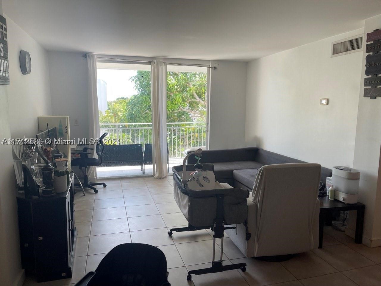 Miami photo 3