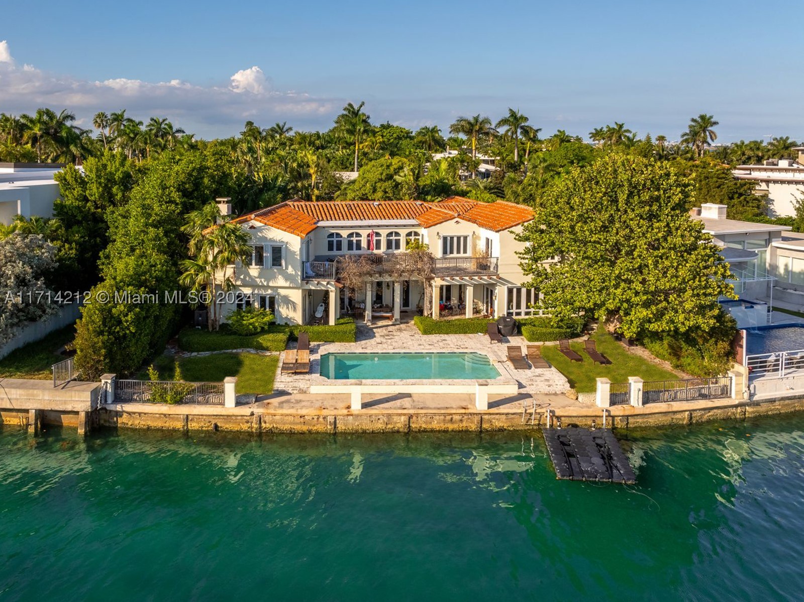 Miami Beach photo 2