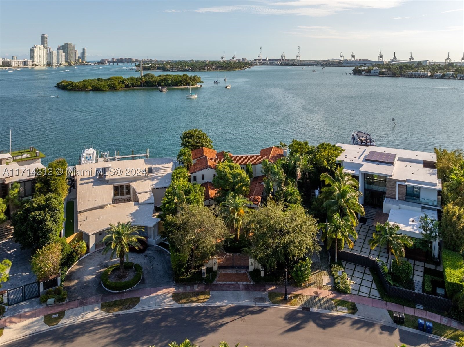 Miami Beach photo 3