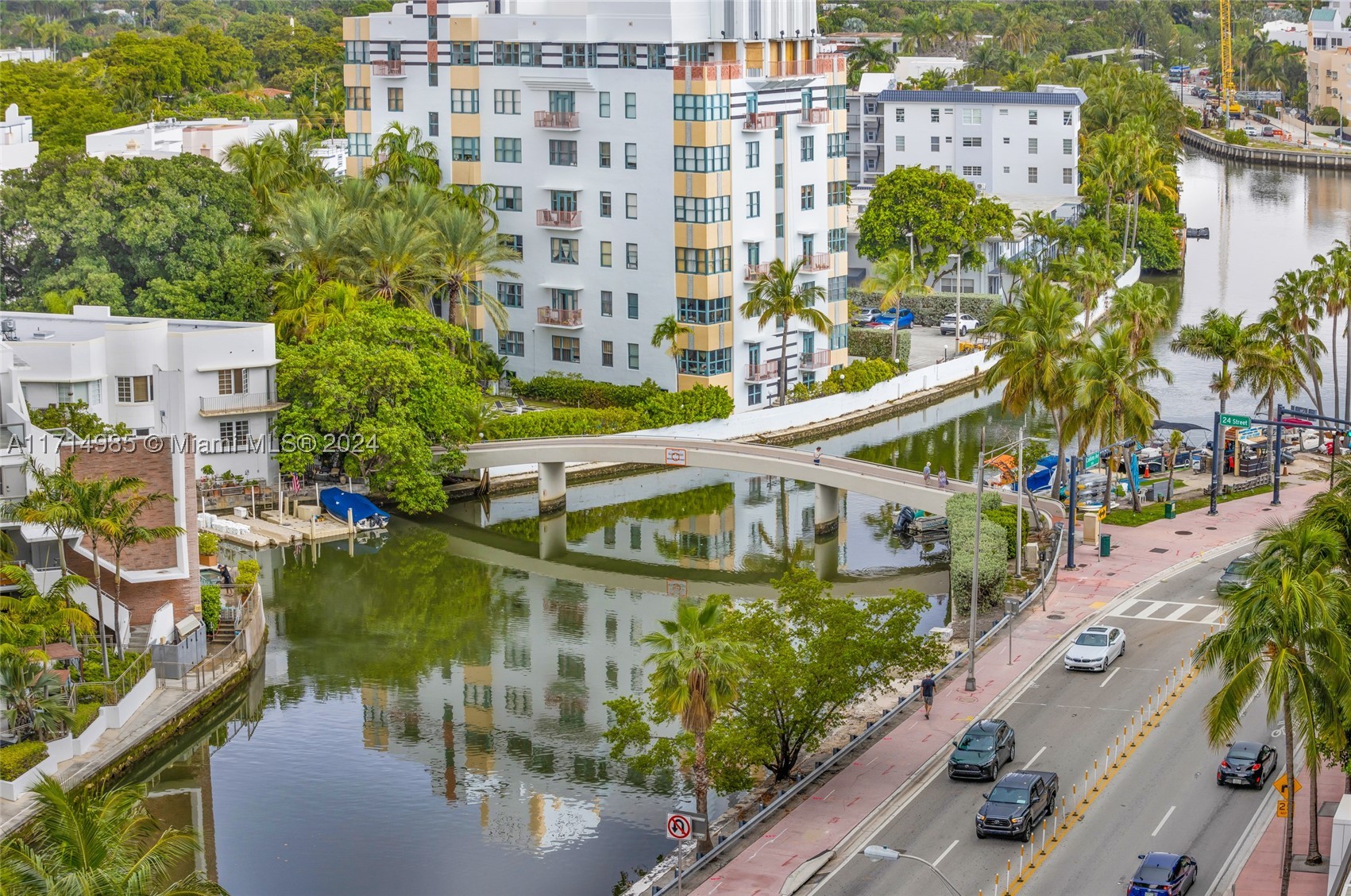 Miami Beach photo 4