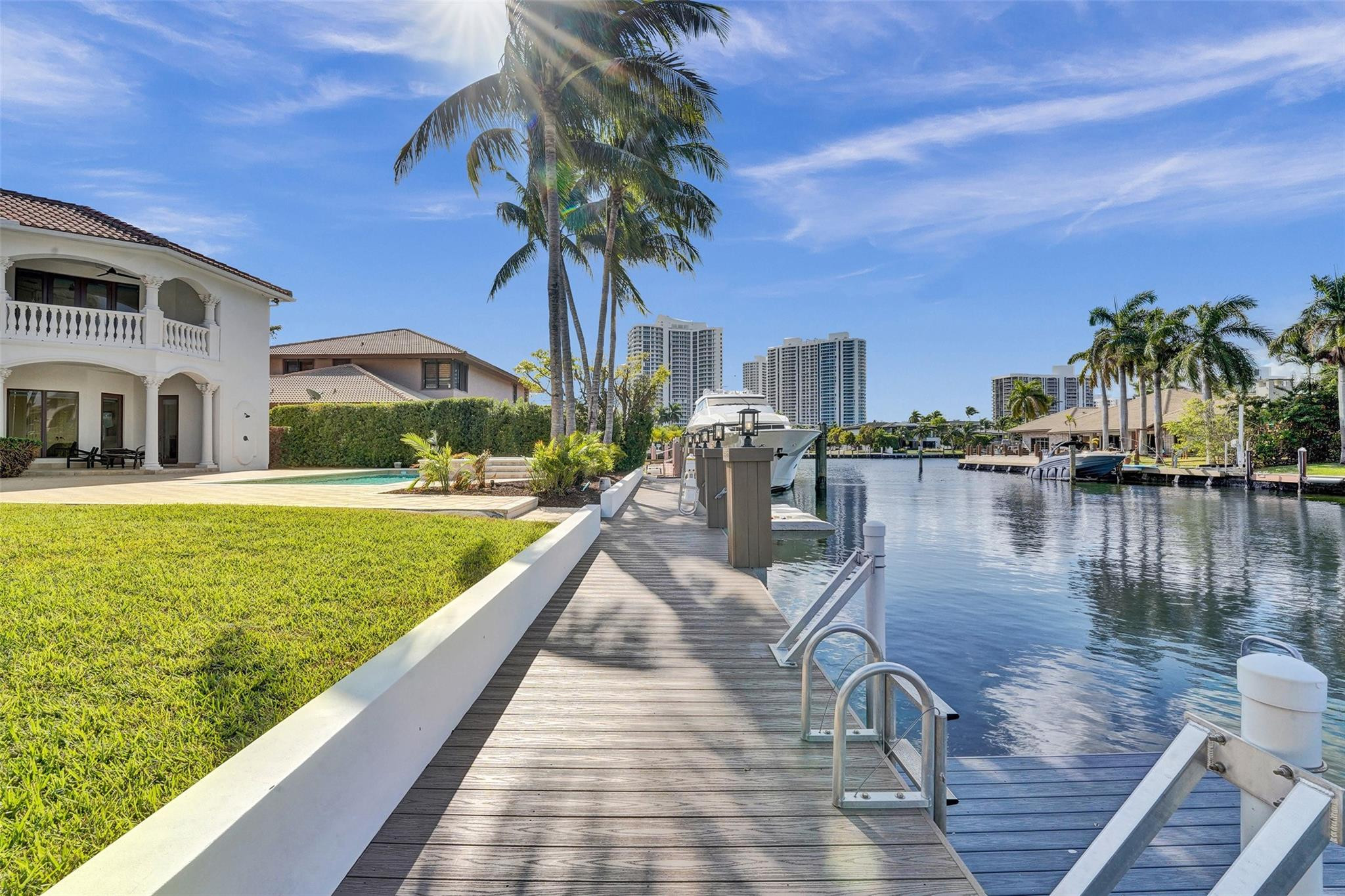 Hallandale Beach photo 3