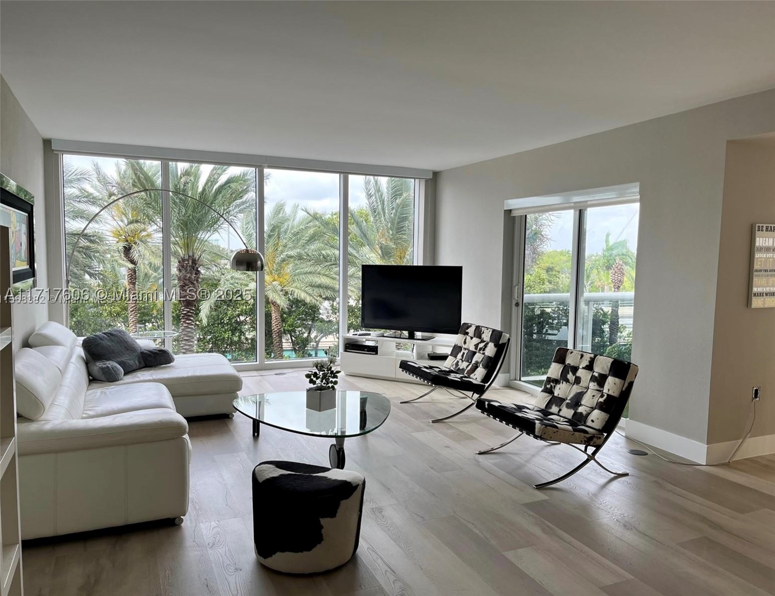 Bal Harbour photo 3