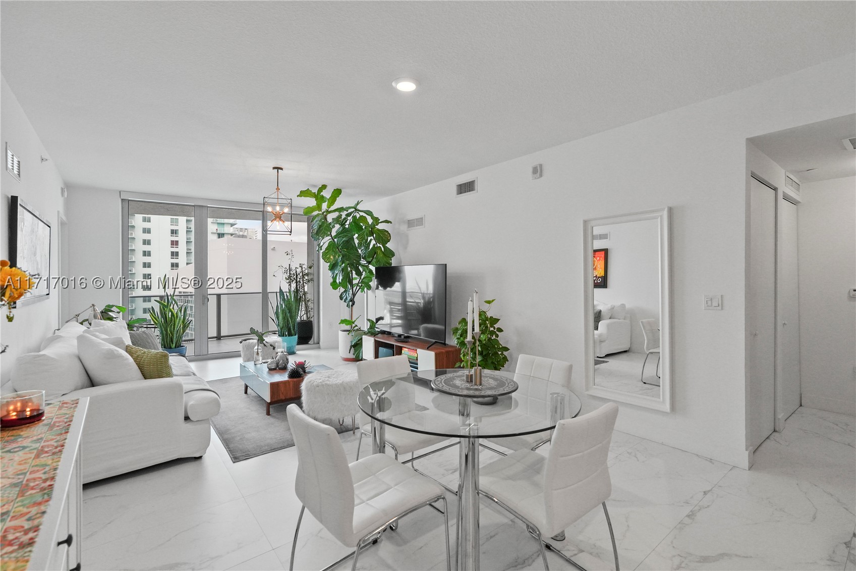 Miami photo 5
