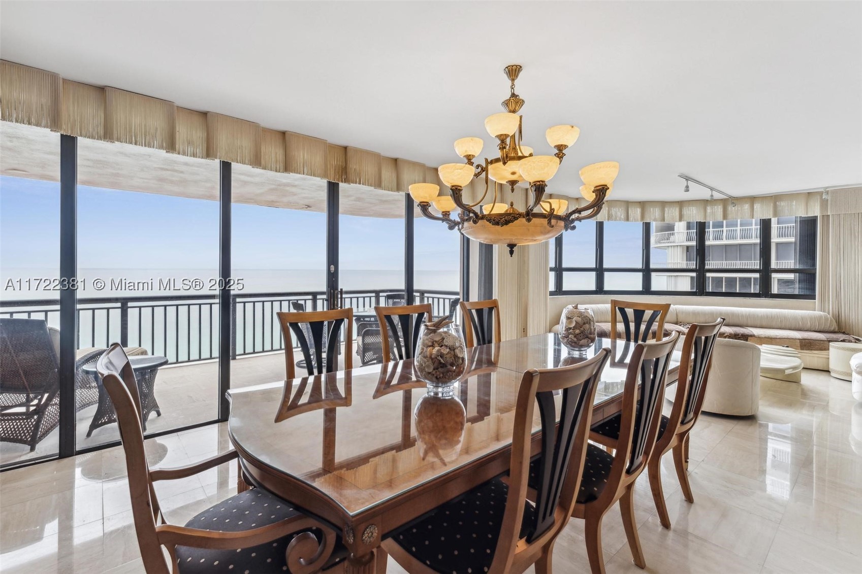 Bal Harbour photo 4