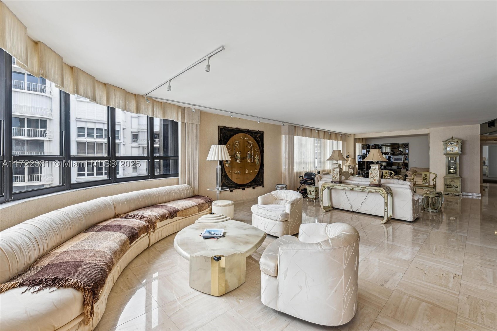 Bal Harbour photo 5