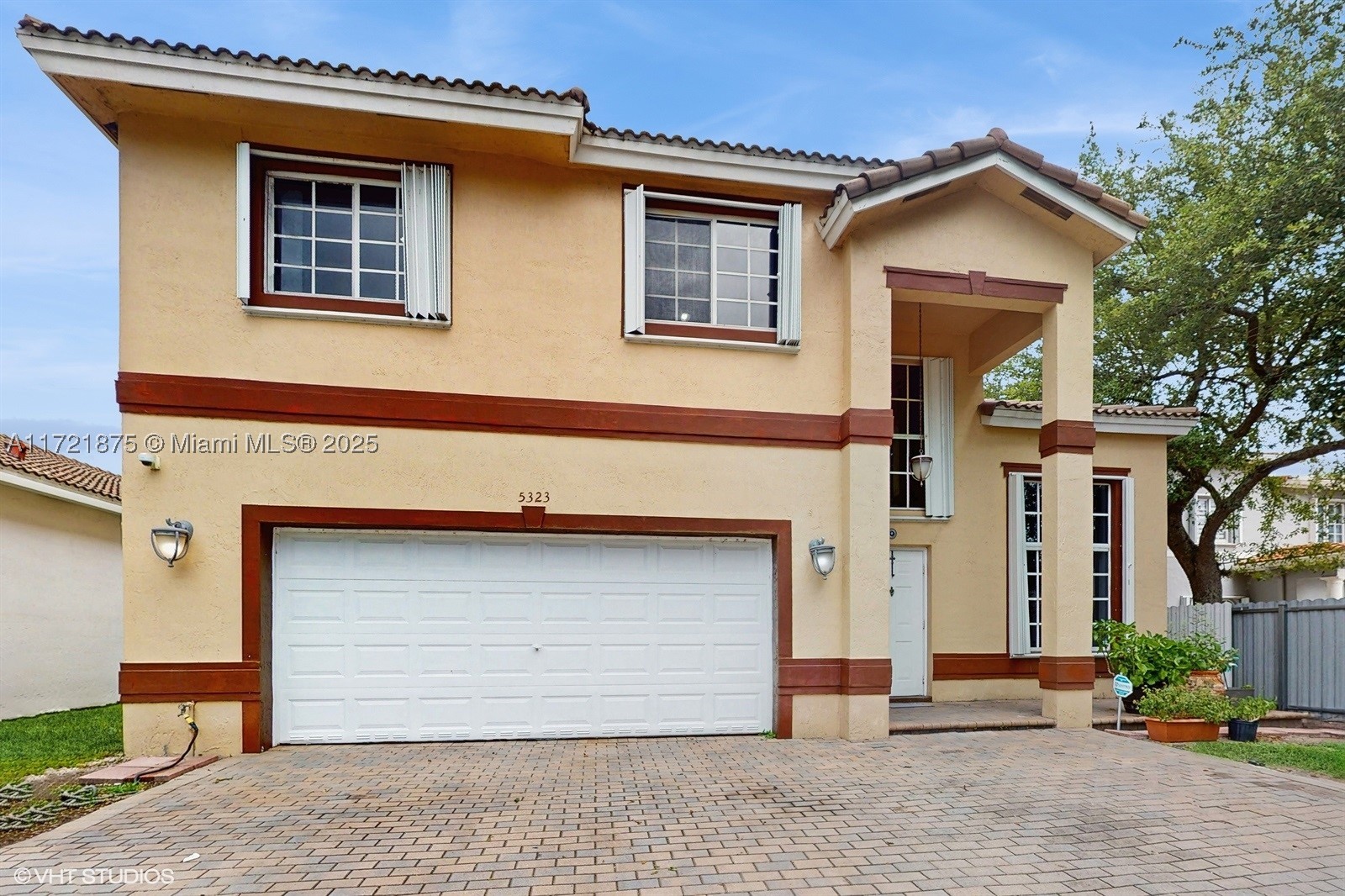 Doral photo 2