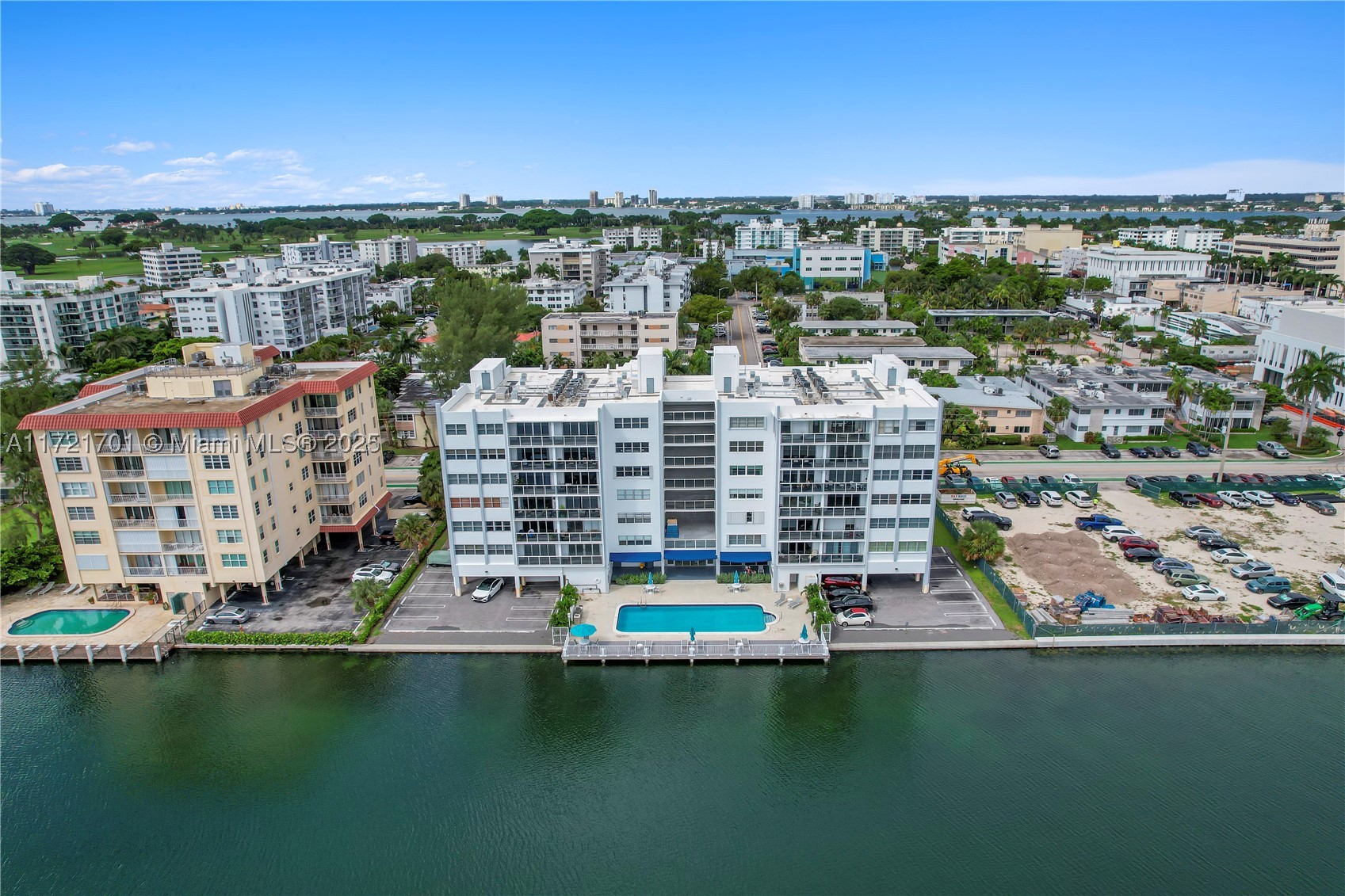 Bay Harbor Islands photo 3