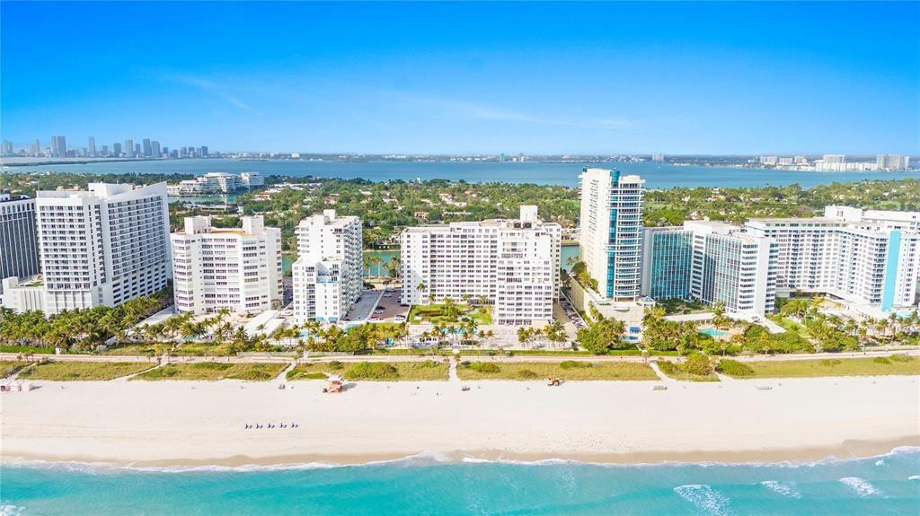 Miami Beach photo 2