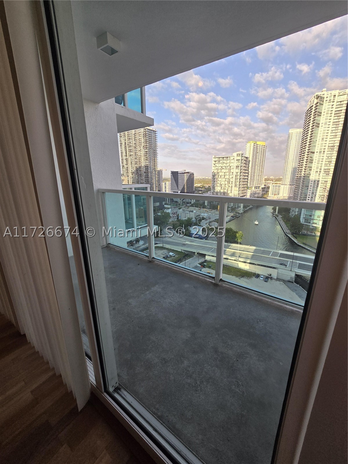 Miami photo 1