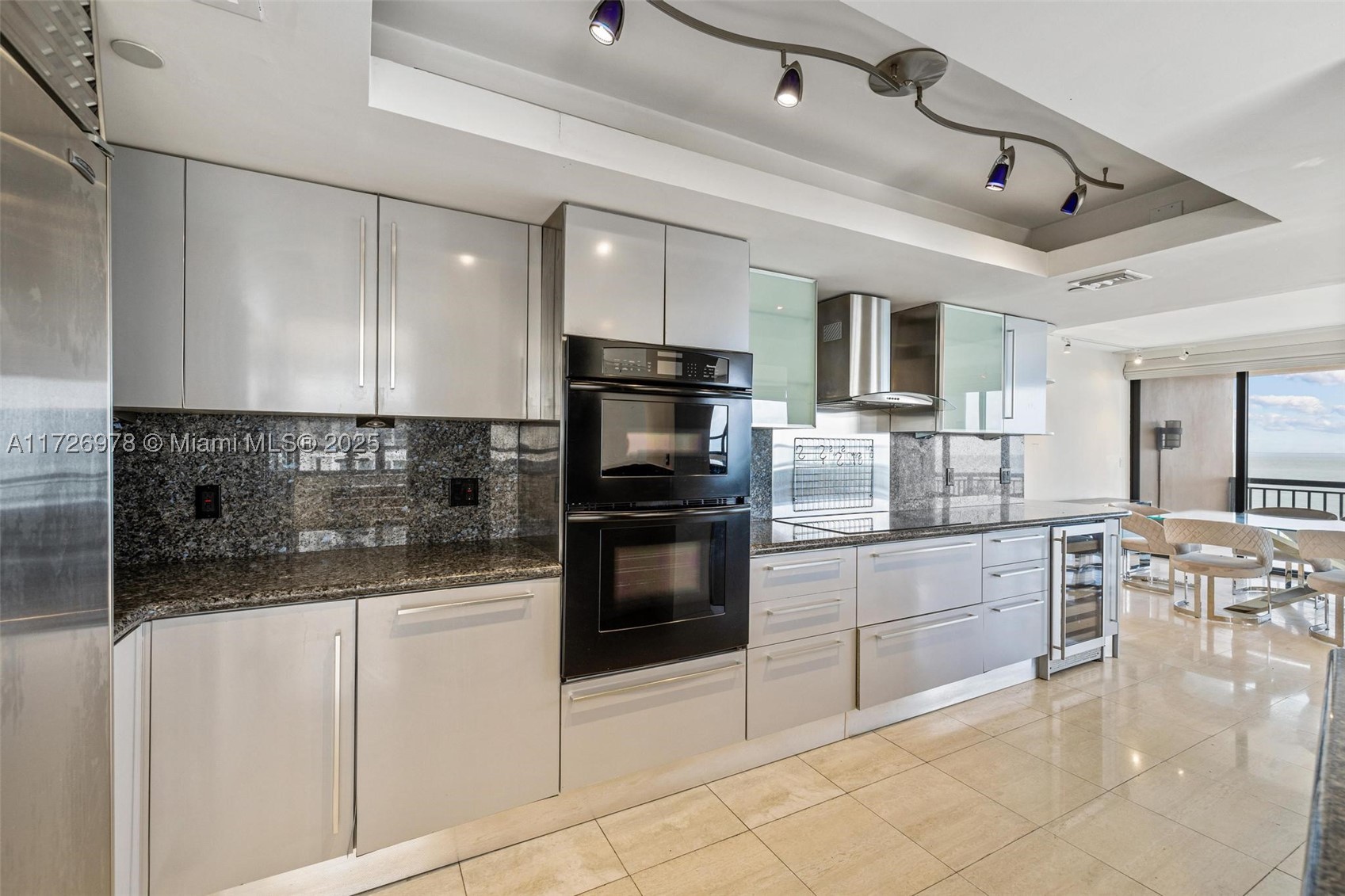 Bal Harbour photo 5