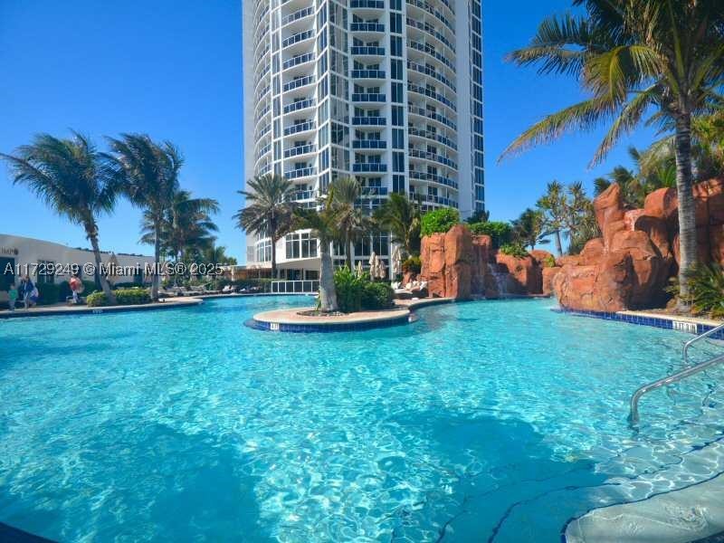Sunny Isles Beach photo 1