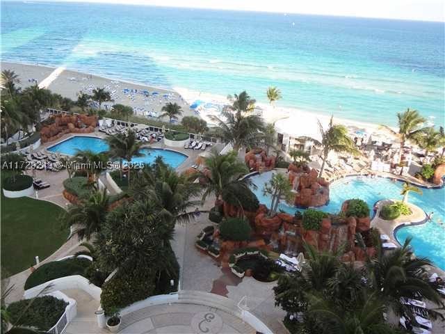 Sunny Isles Beach photo 2